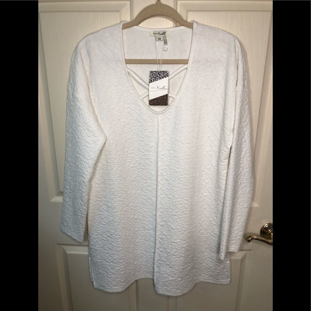 Simply Noelle tunic